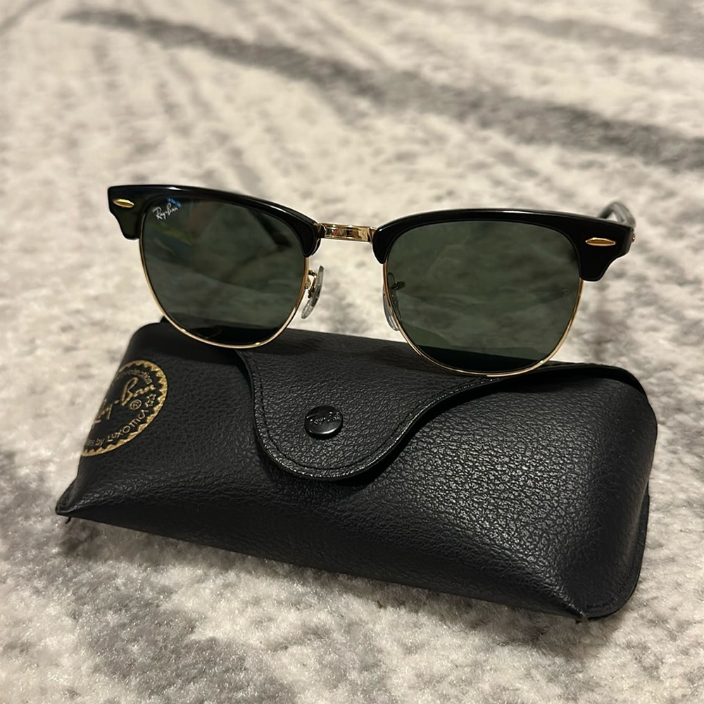 Ray-Ban Clubmaster (RB3016) 49mm